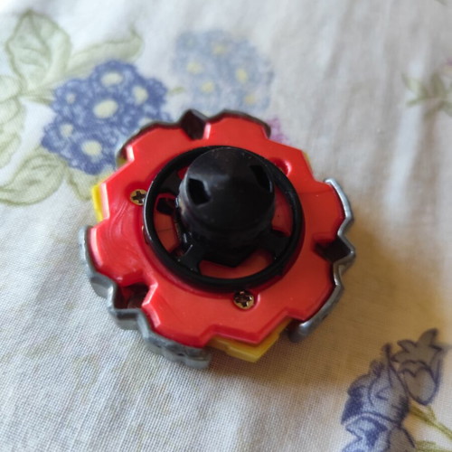 Beyblade variaries like new
