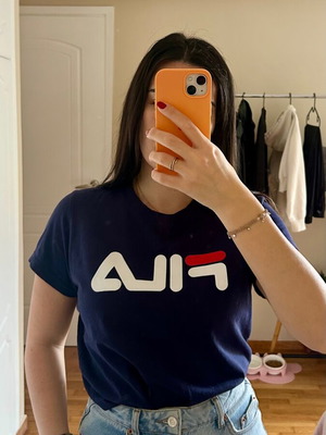 Fila women's t-shirt blue size L like new