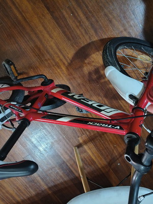Ideal V-Track 18 Inch Children's Bicycle used, red