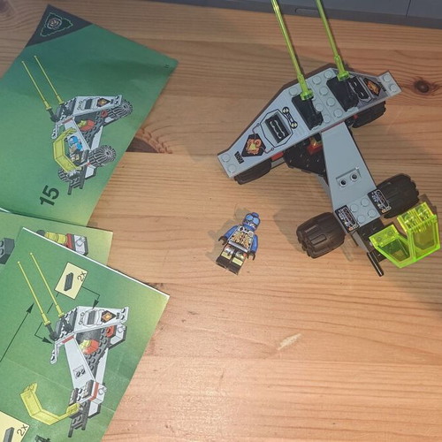 Lego Vintage Radon Rover Space UFO 6829 used