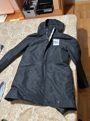 Everlast jacket new, size M, black
