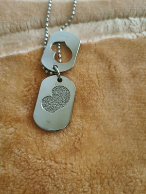 Guess necklace new, silver