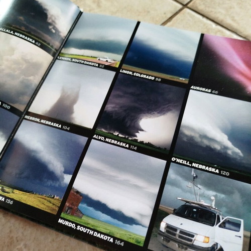 English Book On Tornadoes Adventures In Tornado Alley "The Storm Chasers" like new