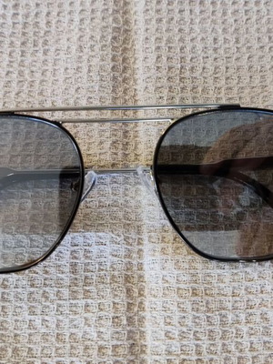 Solo-Solis NDL6124 sunglasses new with grey UV400 Cat.3 lenses