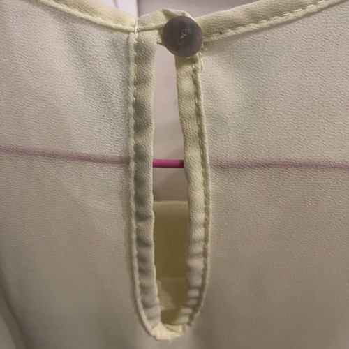 Two yellow blouses like new, size M