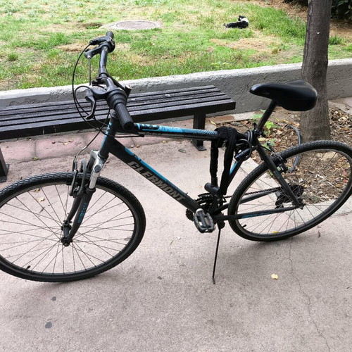 Trekking Bicycle Clermont Stylous 28" used, black, front suspension