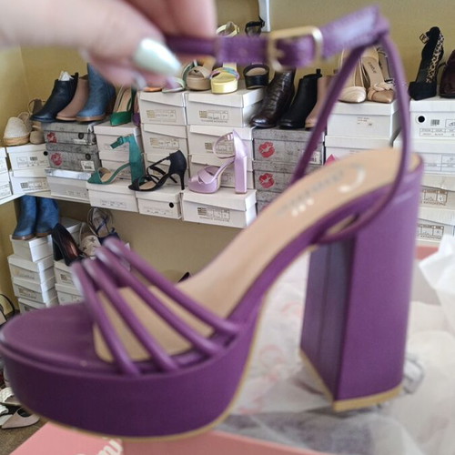 Camille purple sandal new with thick heel and straps
