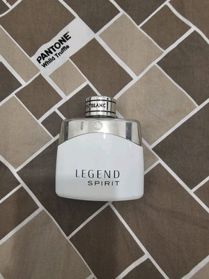 Mont Blanc Legend Spirit perfume 100 ml like new