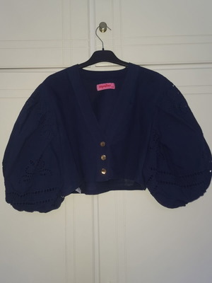 Karavan shirt crop with embroidery and puffed sleeves, like new, blue
