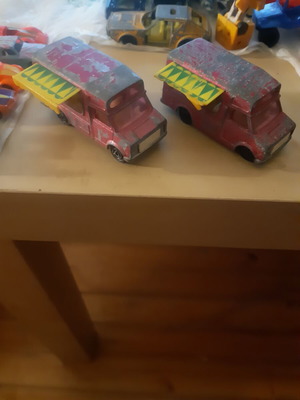 Majorette Fourgon Ice Cream Van pack of 2 used, scale 1:67