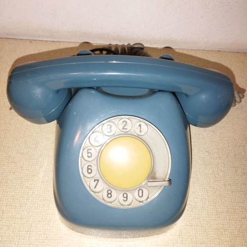 Tesla 1974 telephone device used