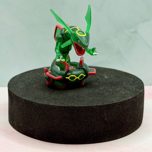 Rayquaza mini figure used, clear variant