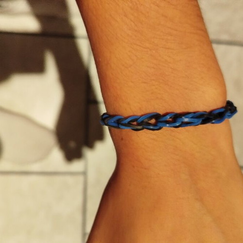 Plexi Flexi bracelets set of 2, handmade, new, blue and turquoise