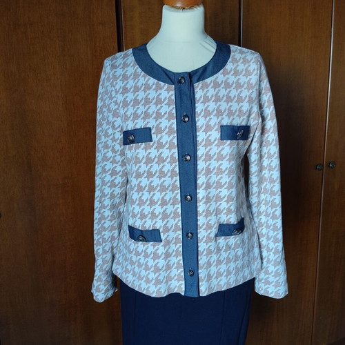 Alexander & Jacob cardigan pied de poule size M like new, beige and white