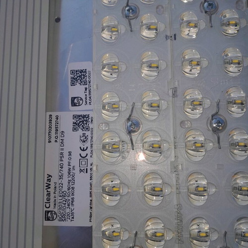 Philips ClearWay BGP303 LED street light projector like new