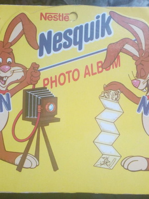 Nesquik Nestle photo album 90's used