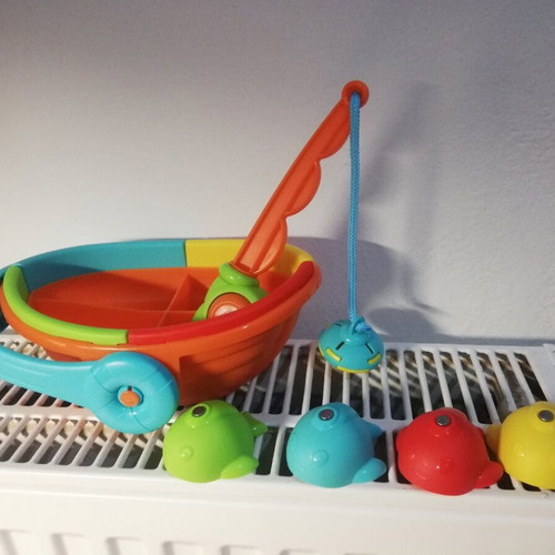 Fisher Price fishing set like new