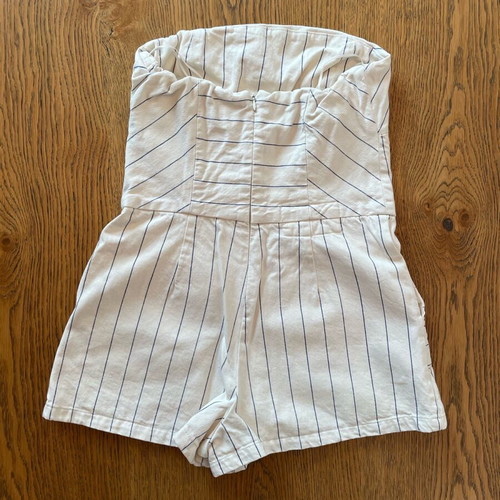 Zara denim short jumpsuit like new, beige with blue stripes, size M