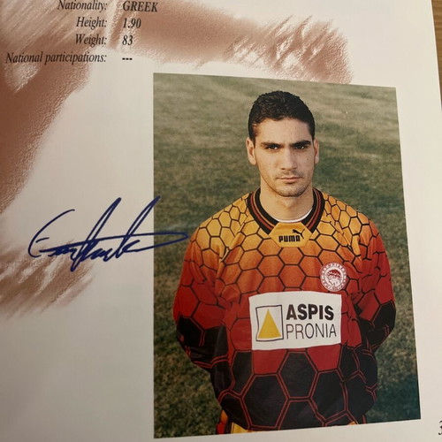 Year book Ολυμπιακός 1997-1998 σαν καινούργιο, σπάνιο συλλεκτικό