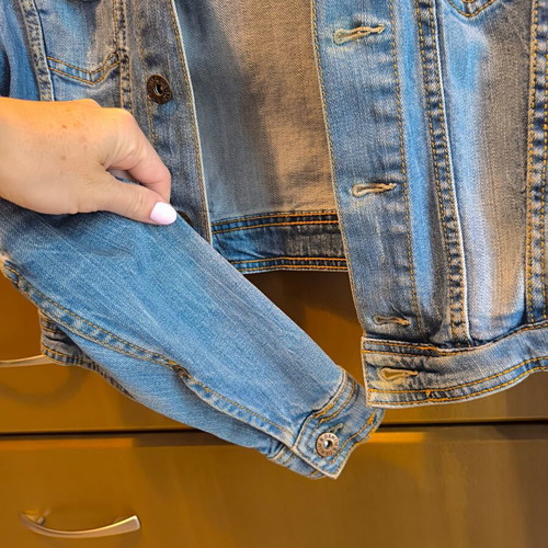 H&M denim jacket like new size 34