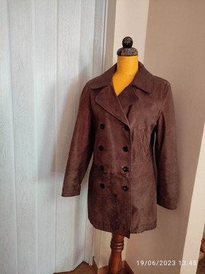 Chevignon brown leather jacket used, oiled leather, vintage ’90s