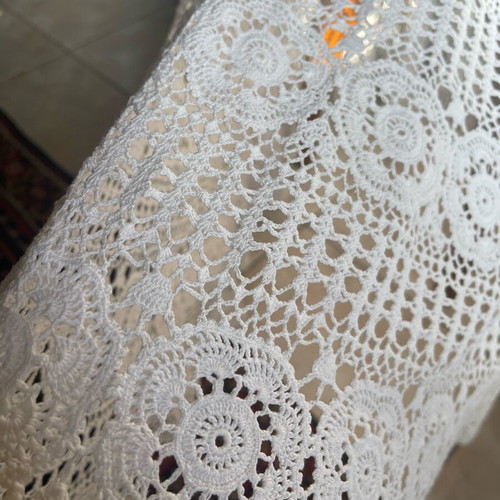 Handmade crocheted round tablecloth like new