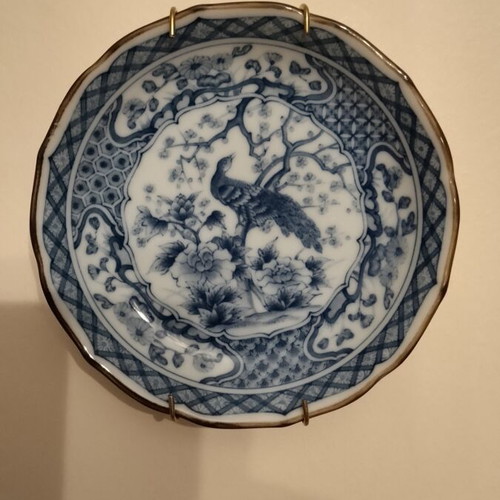 Porcelain wall decoration set of 4 plates like new