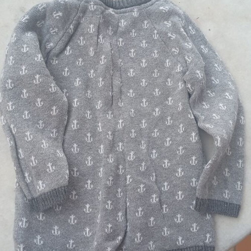 Baby sweater like new, size 9-12 months, 100% cotton