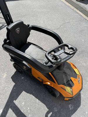 Lamborghini Essenza SC V12 αυτοκινητάκι περπατούρα με χειρολαβή