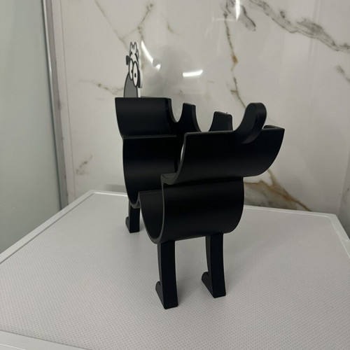 Sheep-shaped toilet paper holder for 6 rolls