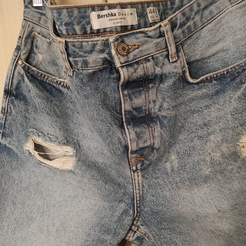Bermuda slim fit size 44 like new