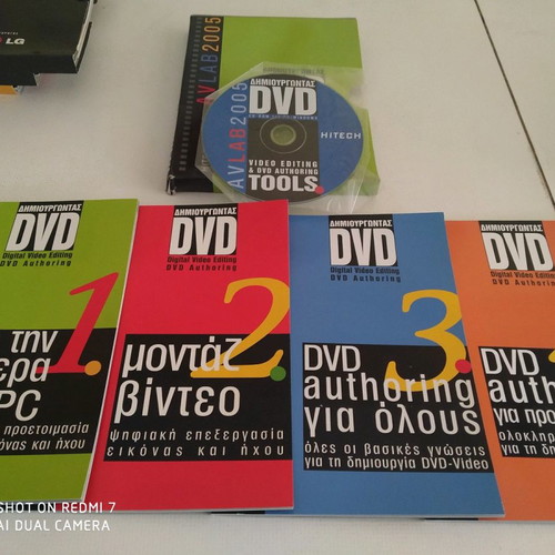 Hitech DVD set with 4 DVDs and 16 technology magazines, new