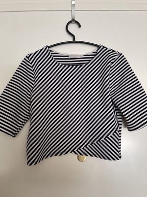 Striped blouse Pull & Bear like new, size M, white and blue