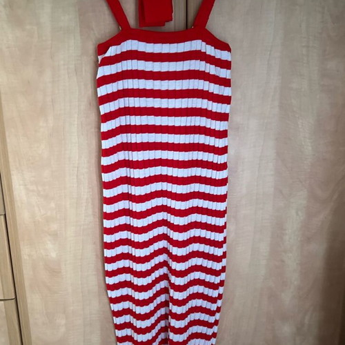 Karavan dress this season like new, red