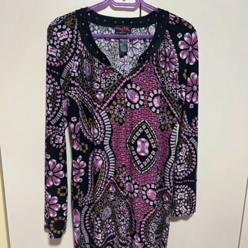 Custo dress like new, black and purple, size L