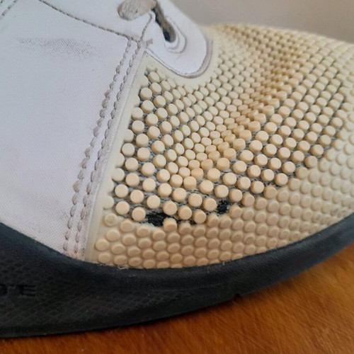 Nike Air Max Courtballistec shoes used, size 44, white