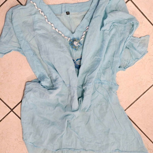 Dresses used, pack of 3, beige and turquoise