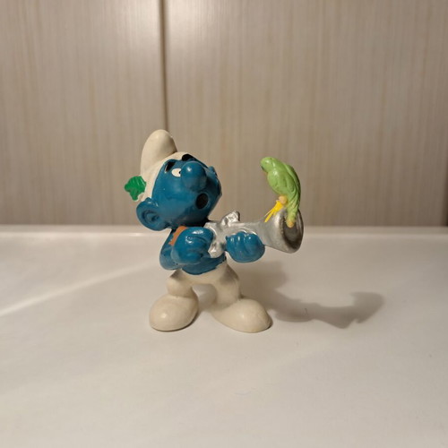 Smurf Schleich miniature Hunter Smurf 1978 like new