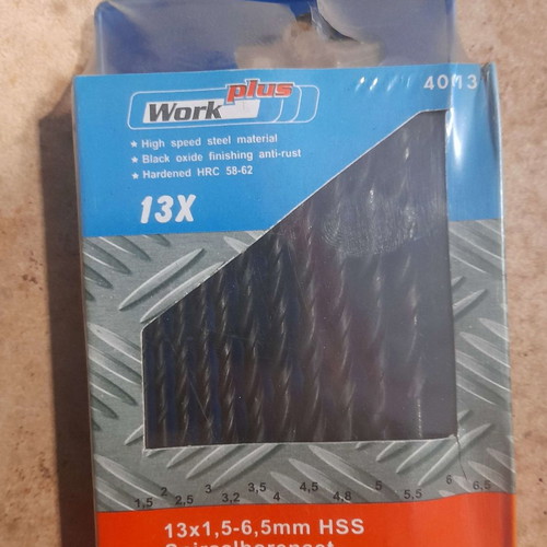 HSS drill bit set 13 pieces new