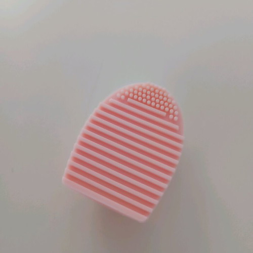 BrushEgg makeup brush cleaner like new, pink silicone