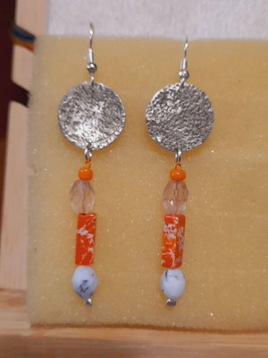 Handmade earrings with silver clasp, alpaca disk and semi-precious stones