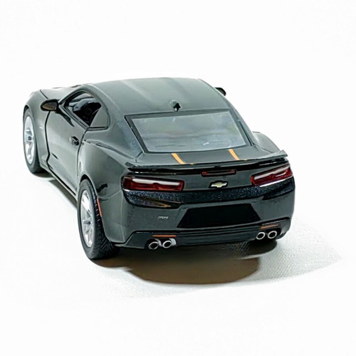 Chevrolet Camaro SS 50th Anniversary Edition 1:24 diecast car new