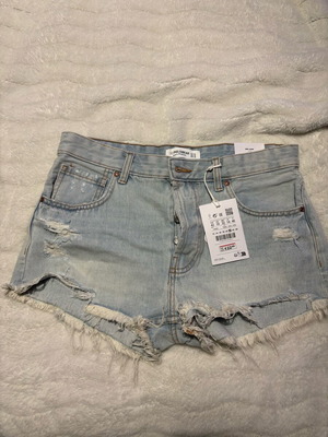 Jean shorts new, size XL, blue