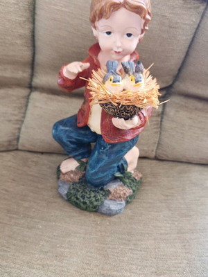 Small statue like new