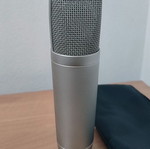 M-Audio Nova microphone with case
