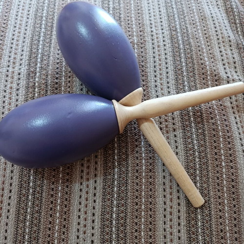 Wooden maracas new, purple color