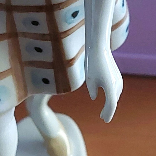 Vintage porcelain figure Hollóháza "Mannequin" like new, 60s