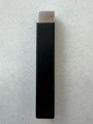 Davidoff lighter used, slim design