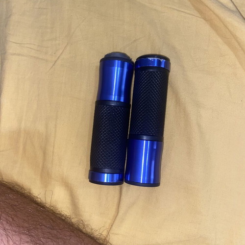 Xinli grips for moped