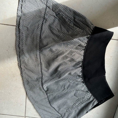 Skirt gray with black details klos TRF No S used